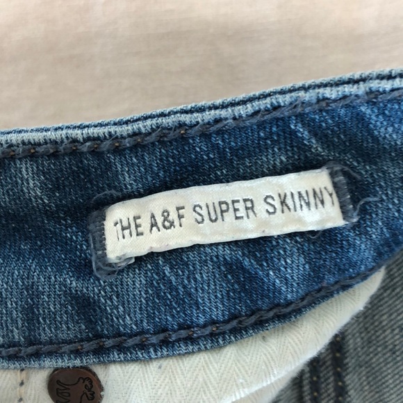 Abercrombie & Fitch Jeans - Picture 6 of 7